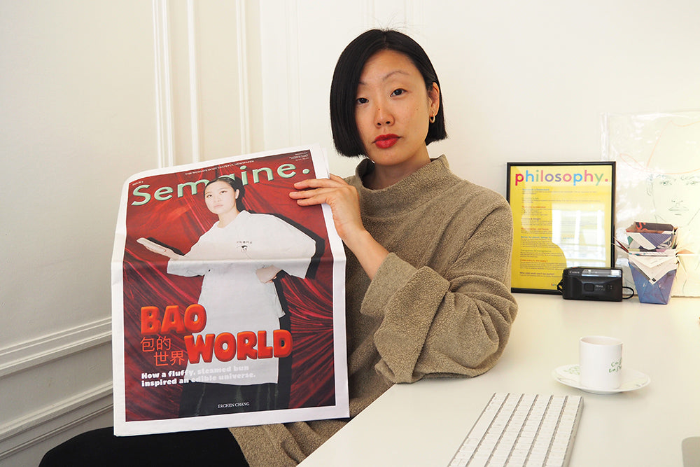 Michelle holds a recent copy of Semaine magazine