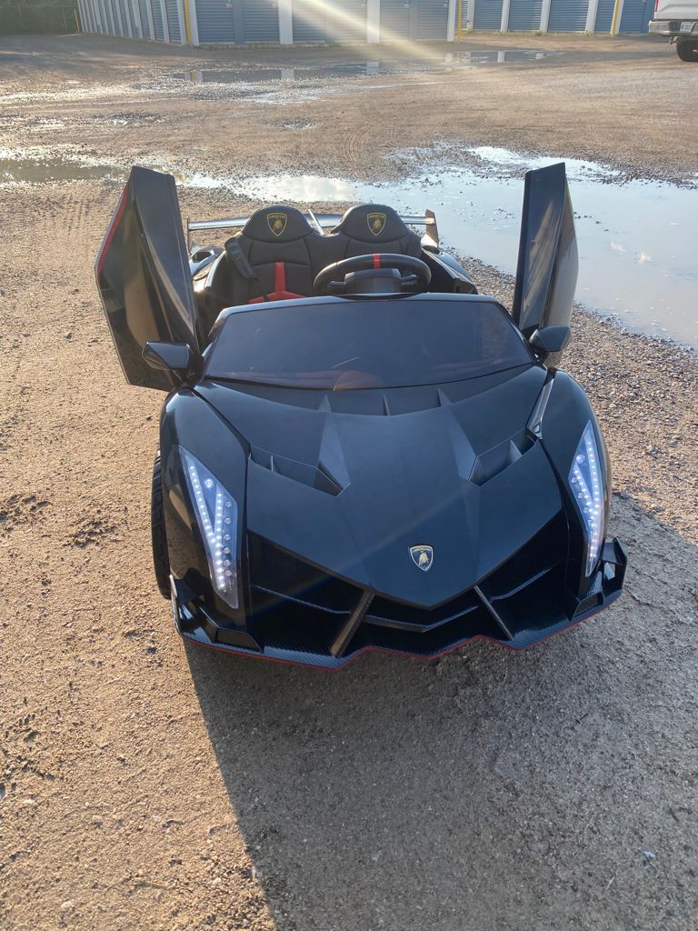 Licensed 2024 Lamborghini Veneno | Upgraded 24V | 4x4 Ride-On 2 Seater –  Elite Custom Designz Ltd.