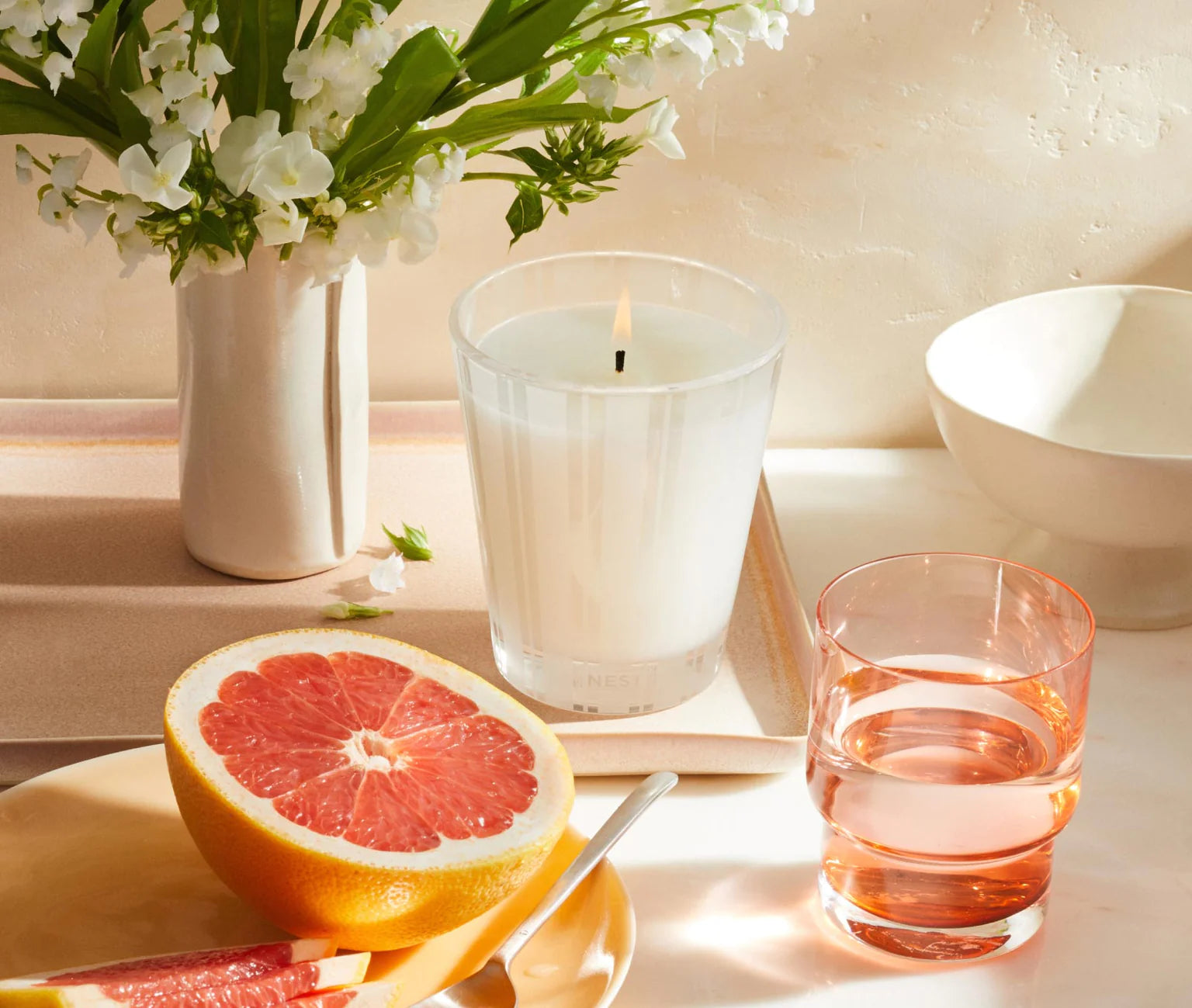 NEST Grapefruit Classic Candle (8.1 oz)