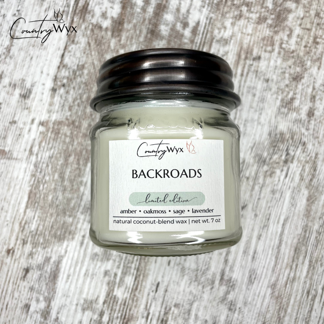 Country Wyx Box - August 2023 - Backroads 8oz Candle