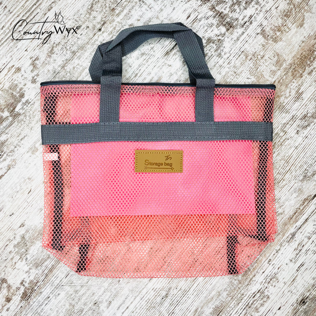 Country Wyx Box - June 2023 - Pink Beach Bag