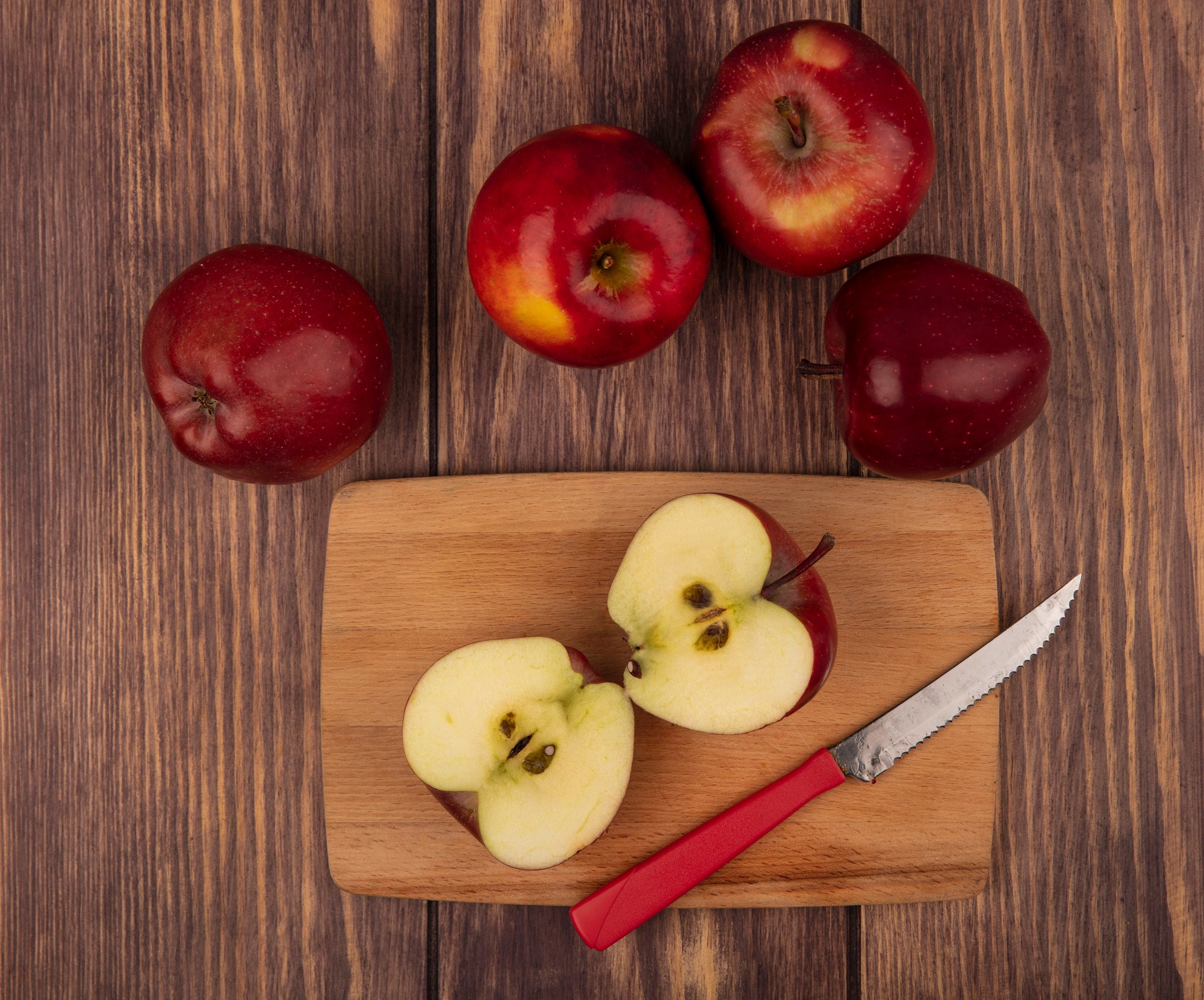 Apples and Heart Health: How This Fruit Supports Cardiovascular Wellness