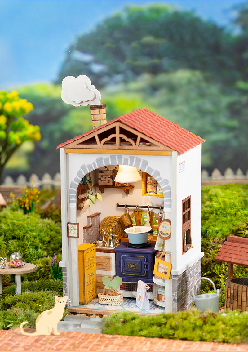 Rolife Flavor Kitchen DIY Miniature Dollhouse DS011