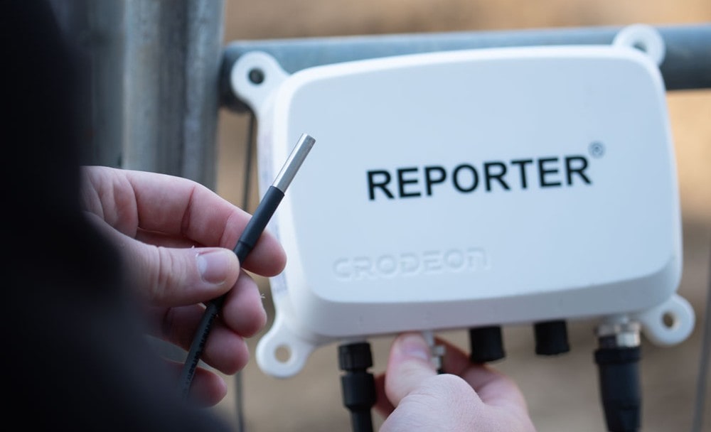 Un Reporter de Crodeon avec un capteur de température