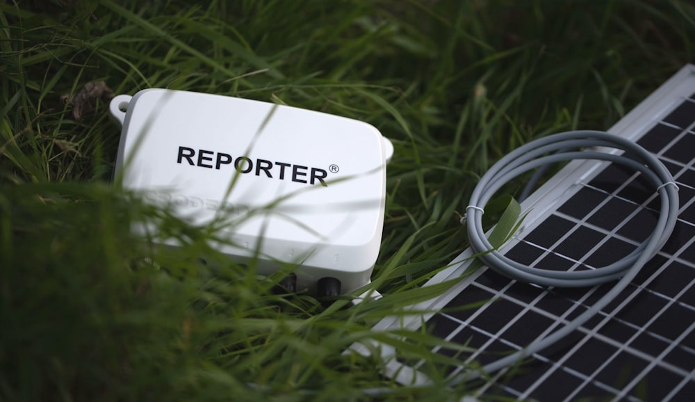 Reporter with solar panel