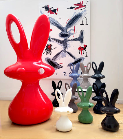 Bunny et Cosmo Bunny objet d'artiste par Aki Kuroda