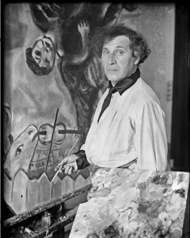 Marc Chagall dans son atelier.