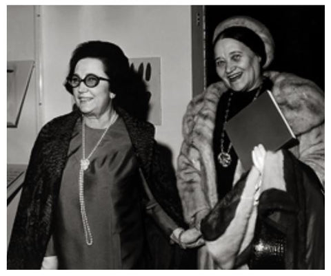 Nadia Léger et Marguerite Maeght à la Fondation Maeght, 1974.