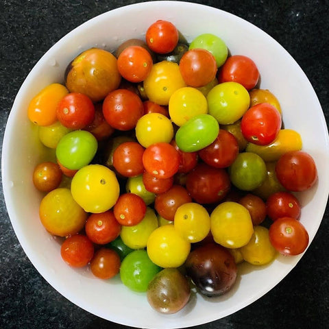 ensalada tomate cherry