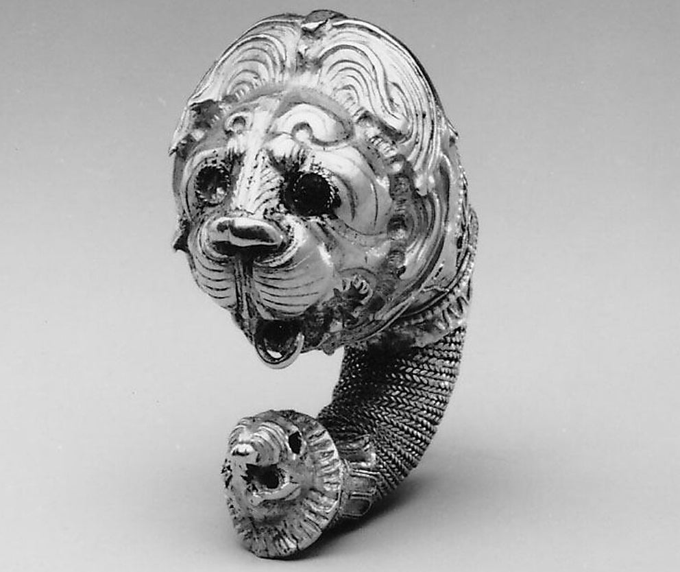Lions Head White Gold Ear Weights
