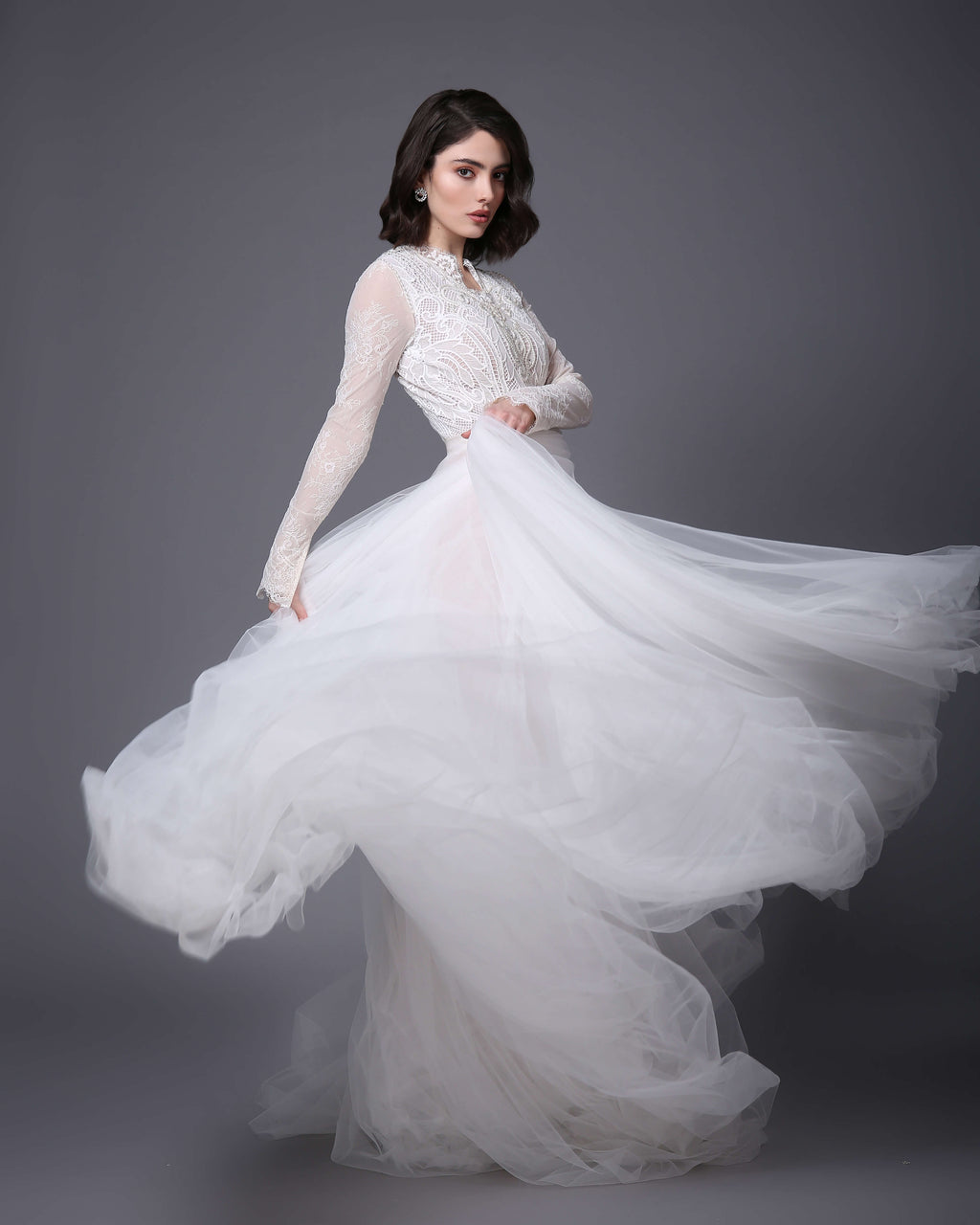 EVELIN - Short dress with corset and tulle skirt. – BÉRMAN Bridal