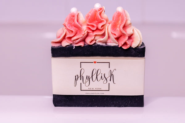 Beautiful handmade soaps, the perfect gift for the Holidays