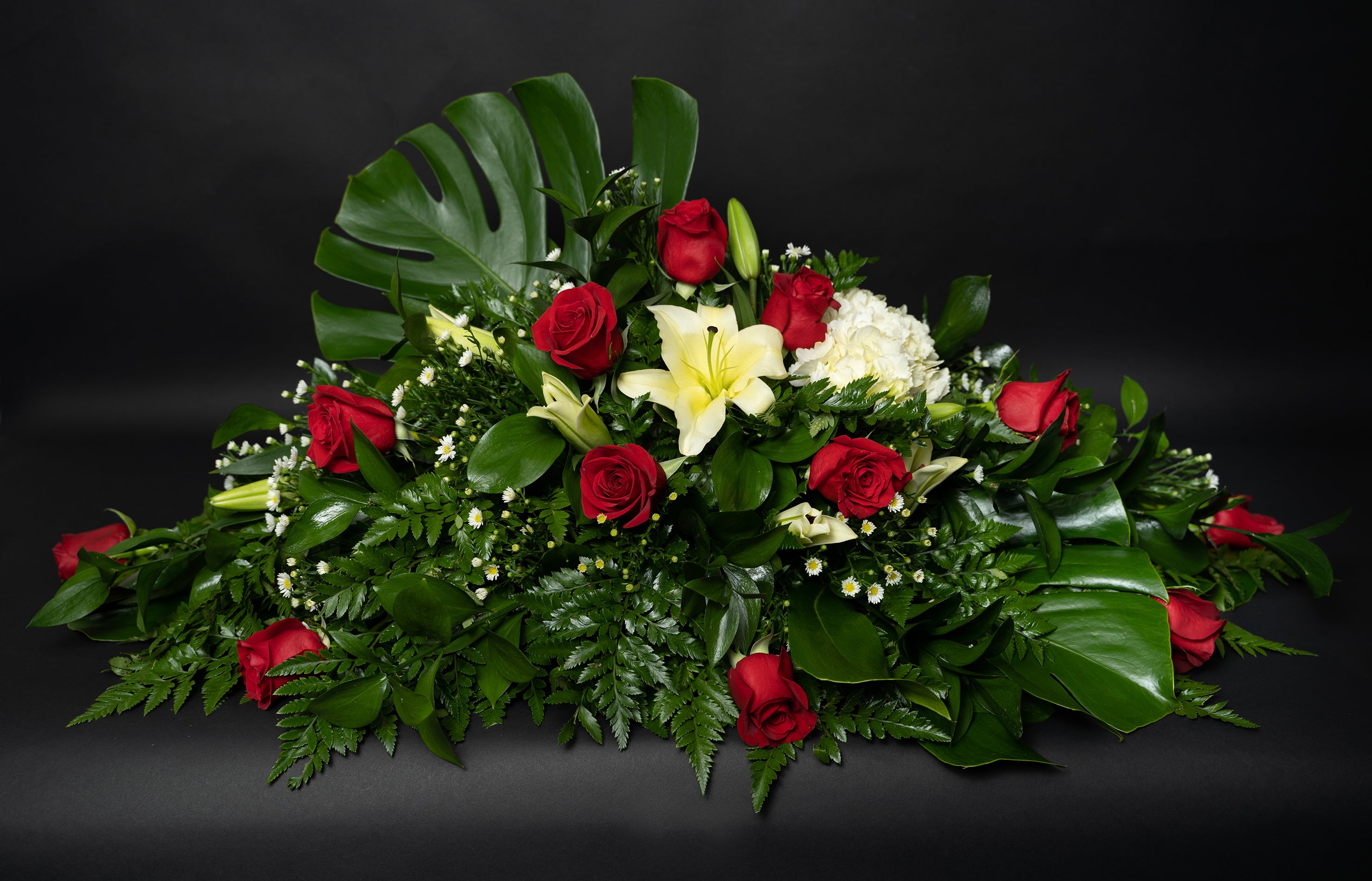 Casket Funeral – Floristeria Croto Jr.