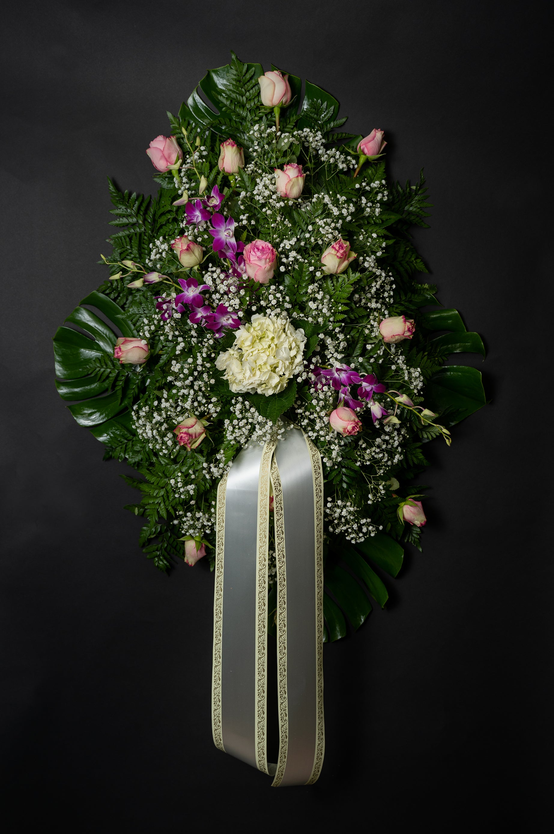 Corona Funeral Surtida Dama – Floristeria Croto Jr.