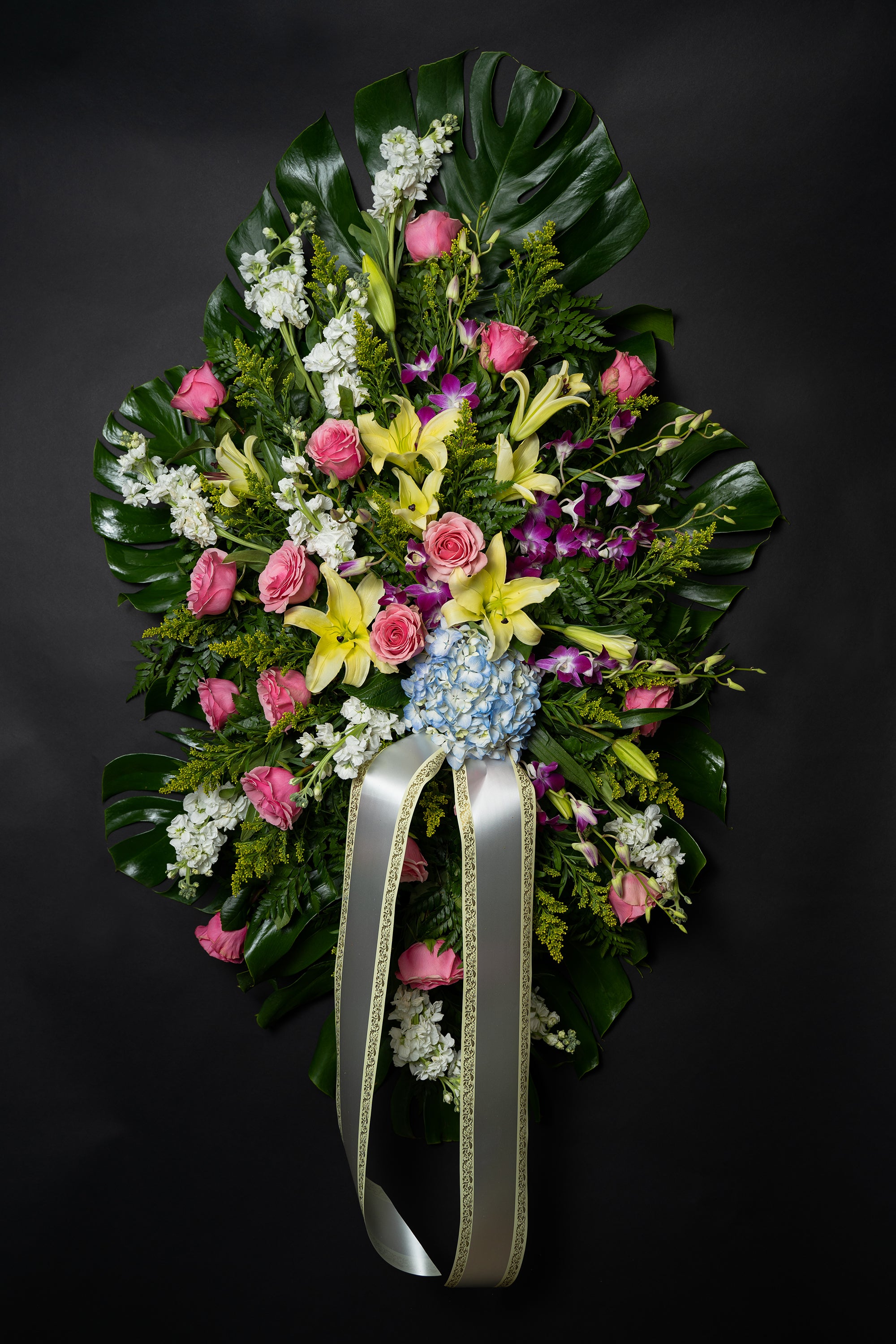 Corona Surtida Dama R-4 – Floristeria Croto Jr.