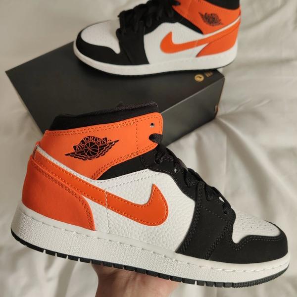 Nike Air Jordan 1 Mid Shattered Backboard Sneakers Shoes