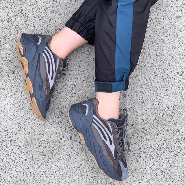 Adidas Yeezy Boost 700 V2 Geode Sneakers Shoes