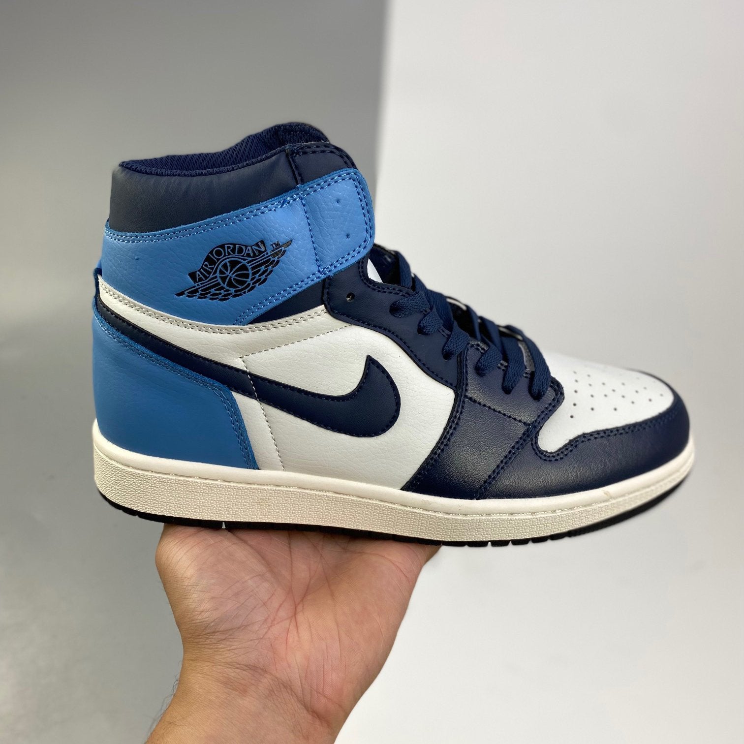 Nike Air Jordan 1 Retro High Obsidian Sneakers Shoes