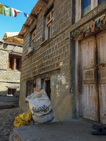 purchasing wool in the miyar valley himachal pradesh