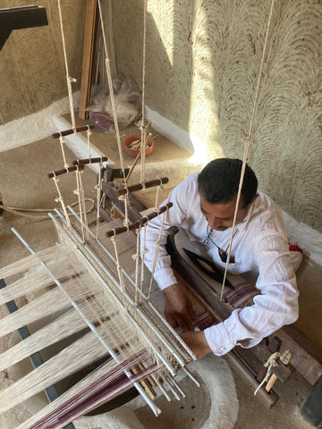 Vankar Shamji Vishram weaving Bhujodi