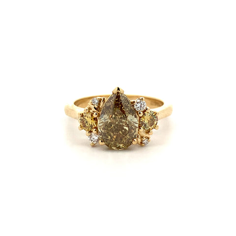 Hera, Cognac diamond and sapphire cluster ring in yellow gold