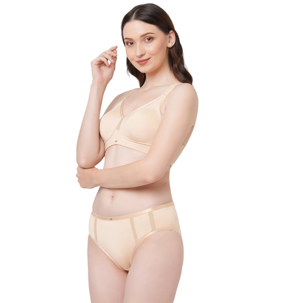 SOIE Women Full Coverage Minimiser Non-Padded Non-Wired Bra CB 328 - The  online shopping beauty store. Shop for makeup, skincare, haircare &  fragrances online at Chhotu Di Hatti.