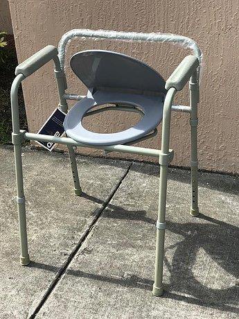 diameter jongen Boekwinkel Drive folding commode chair without bucket – Kyrios Soter Scientific