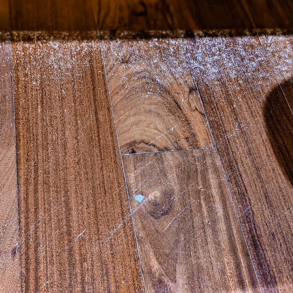 photo of scratched hardwood laminate flooring