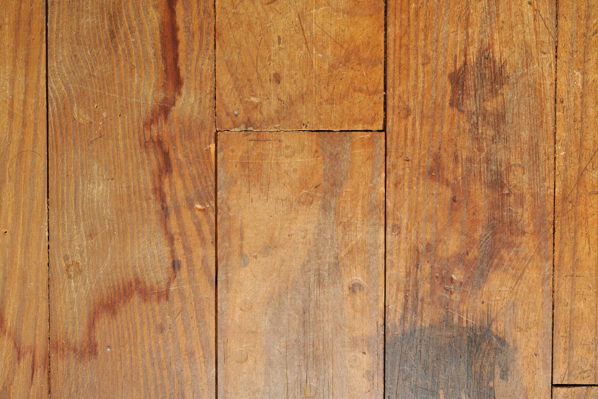 photo of water damaged hardwood floors