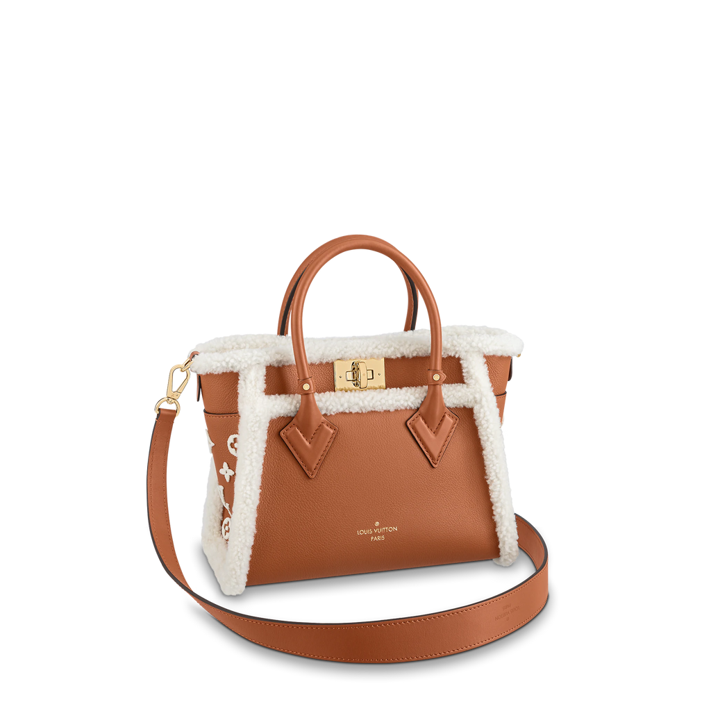 BAG NEW ARRIVAL - LV ON MY SIDE PM ARIZONA BEIGE 30CM – Sneakbag