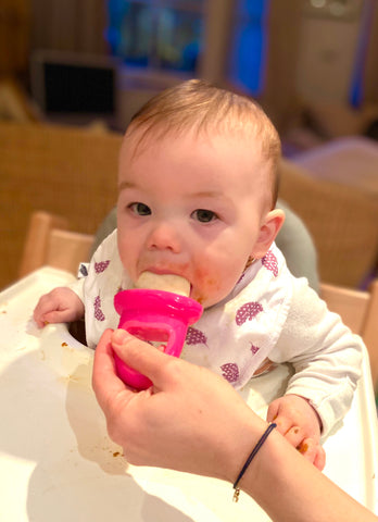 Frozen baby smoothie for teething gums