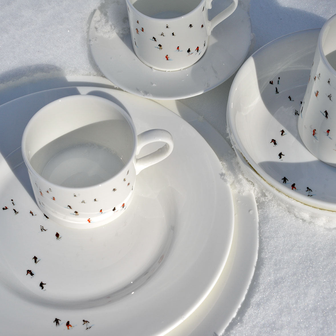 Skier Small Tea Pot – DEDE JOHNSTON DESIGN