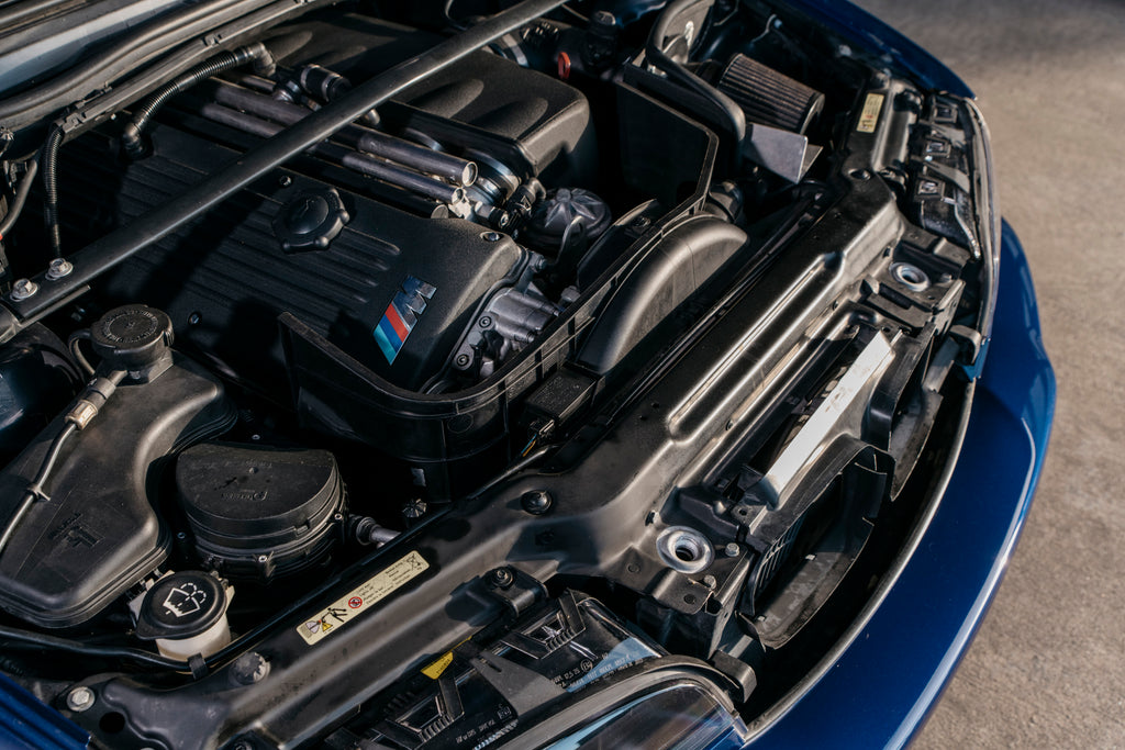Engine view of BMW M3 Touring (E46)