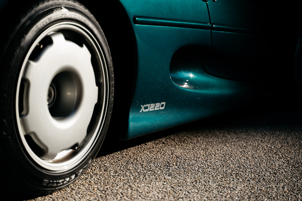 British Racing Green Jaguar XJ220 graphic logo detail