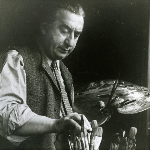 Konstnären Isaac Grunewald i sin ateljé