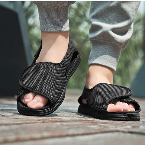 Fully Adjustable Easy-Wearing Shoes for swollen feets and orthopedic patients