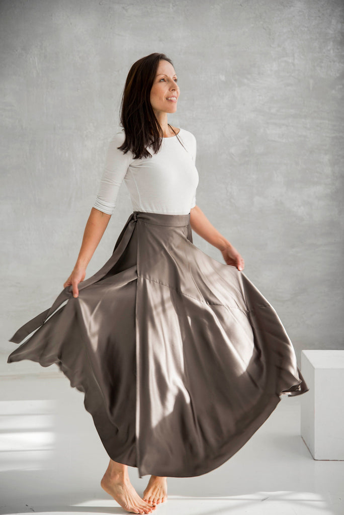 Healer Skirt in 4 Ply Silk Crepe – Rachel Ackley