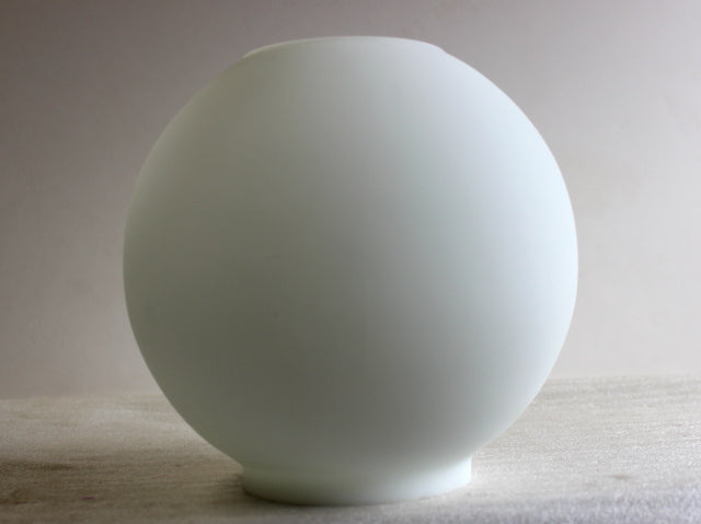 ball shade lamp