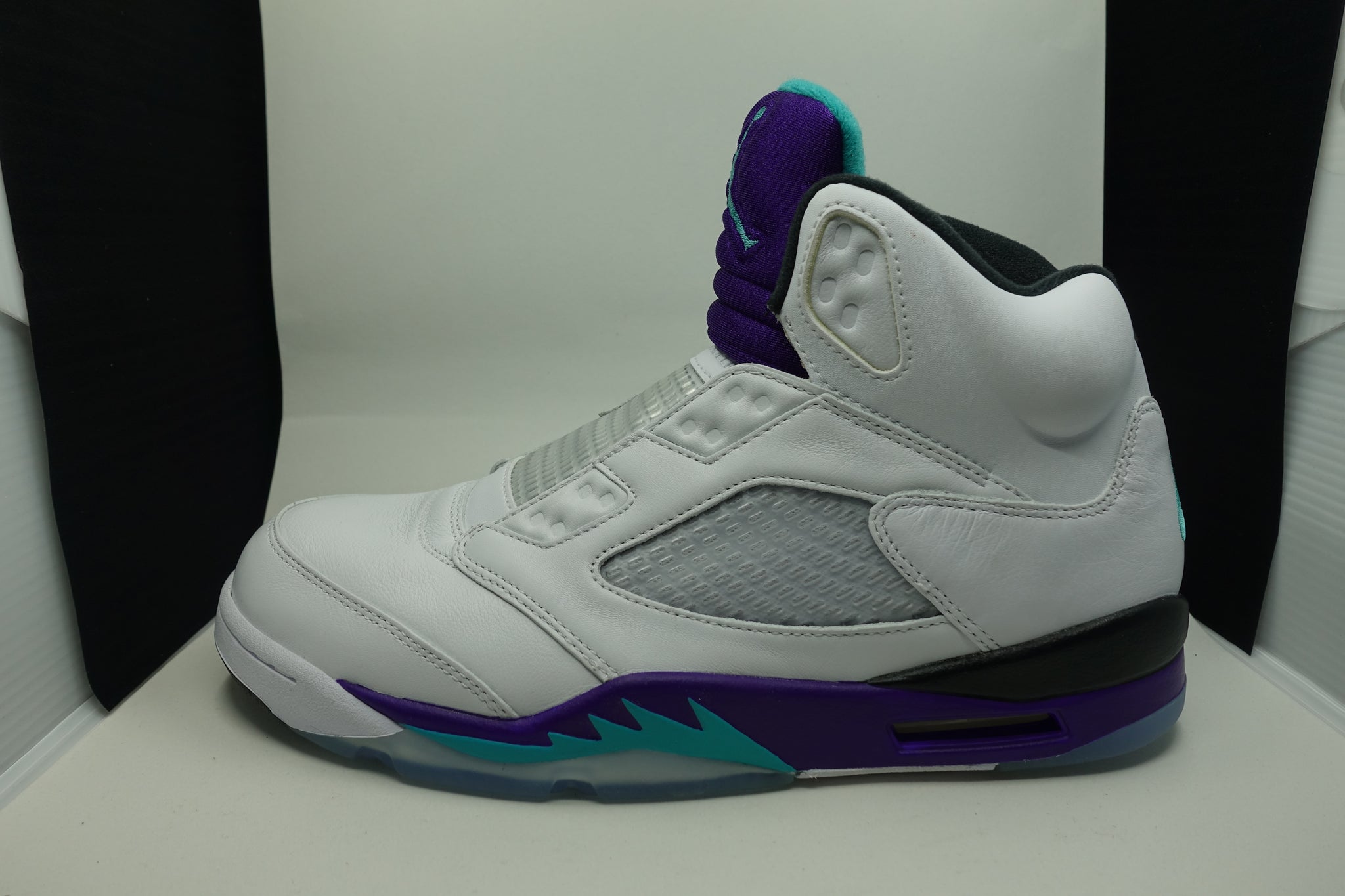 salto Acera Reciclar Air Jordan 5 Fresh Prince Size 11 – Sole1One