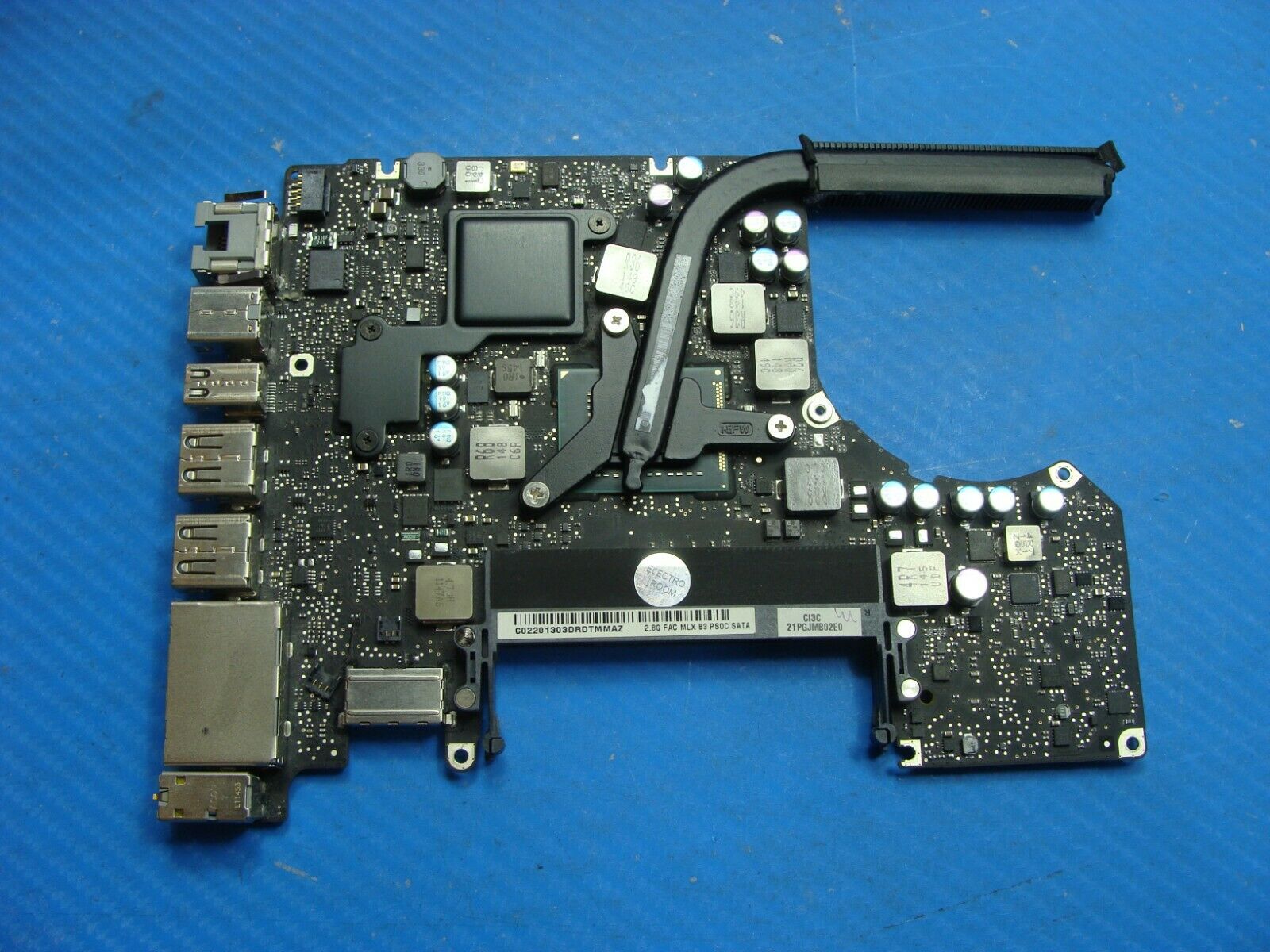 macbook pro logic board replacement 2011