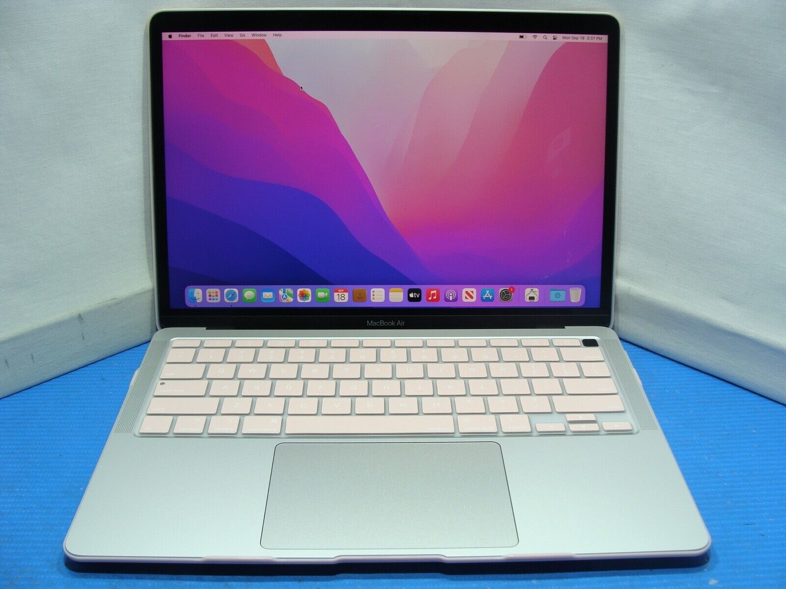 2Cycle Apple MacBook Air 13