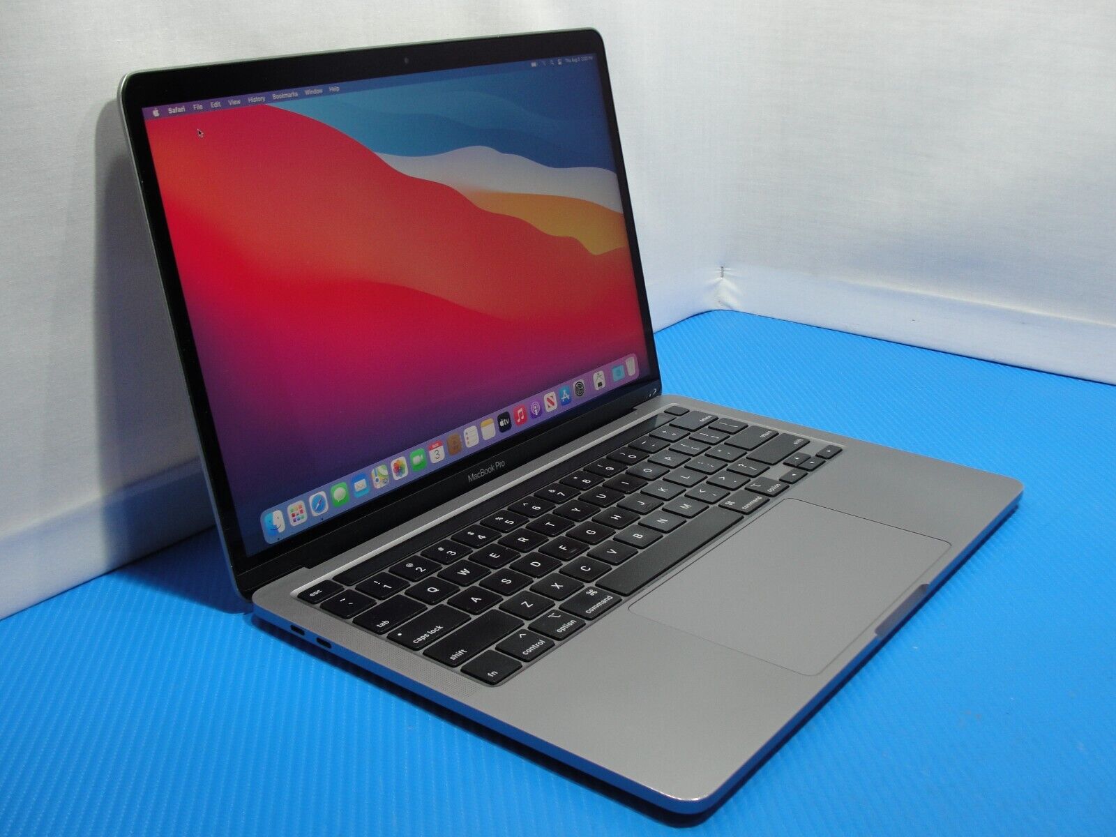 Apple MacBook Pro 13 2020 M1 512Go 16Go RAM