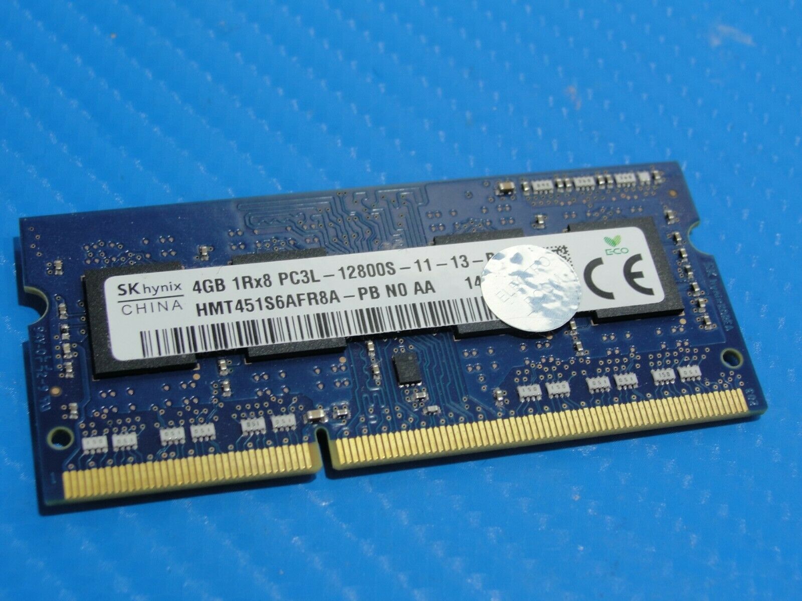 4gb 1rx8 pc3 12800s. Hmt425s6afr6.