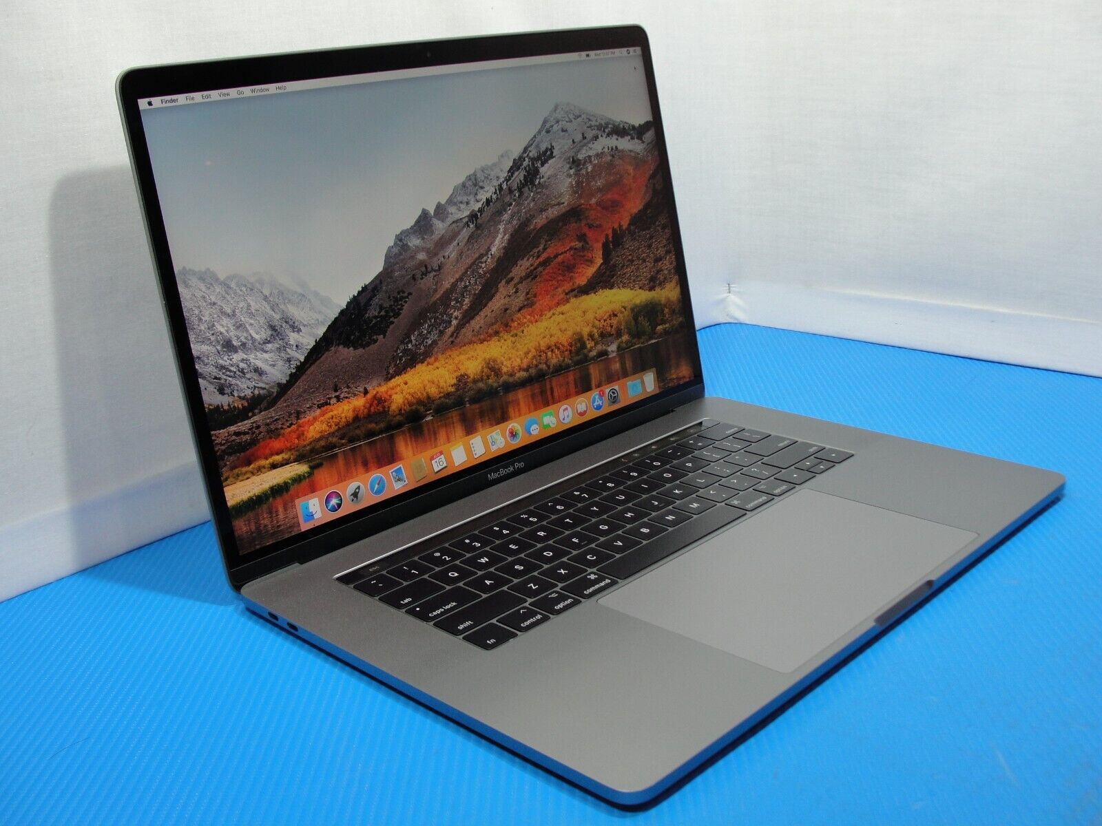 Apple MacBook Pro 15