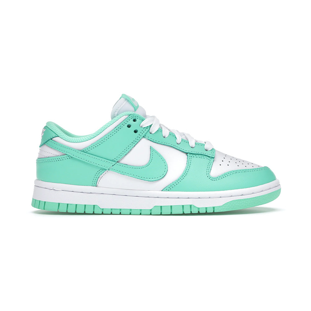 green nike dunks womens