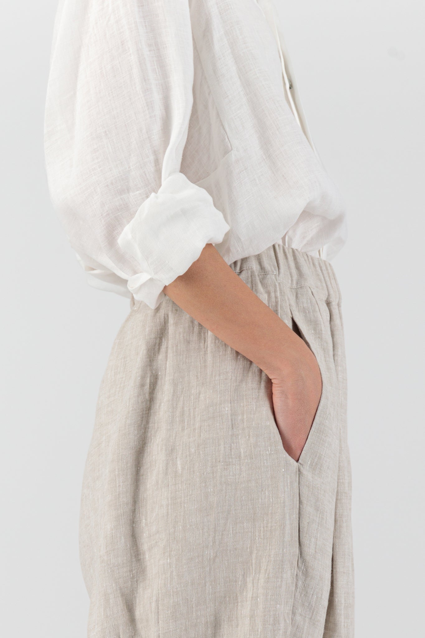 Elementa 01 | Zahara Linen Shirt White | 100% Linen | Made sustainably ...