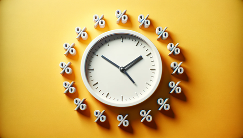 Un semplice orologio da parete bianco. Simboli percentuali (%) sono distribuiti uniformemente attorno all'orologio