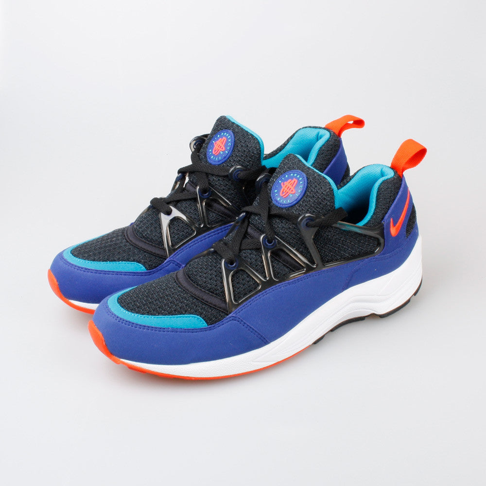 nike huarache ultramarine light