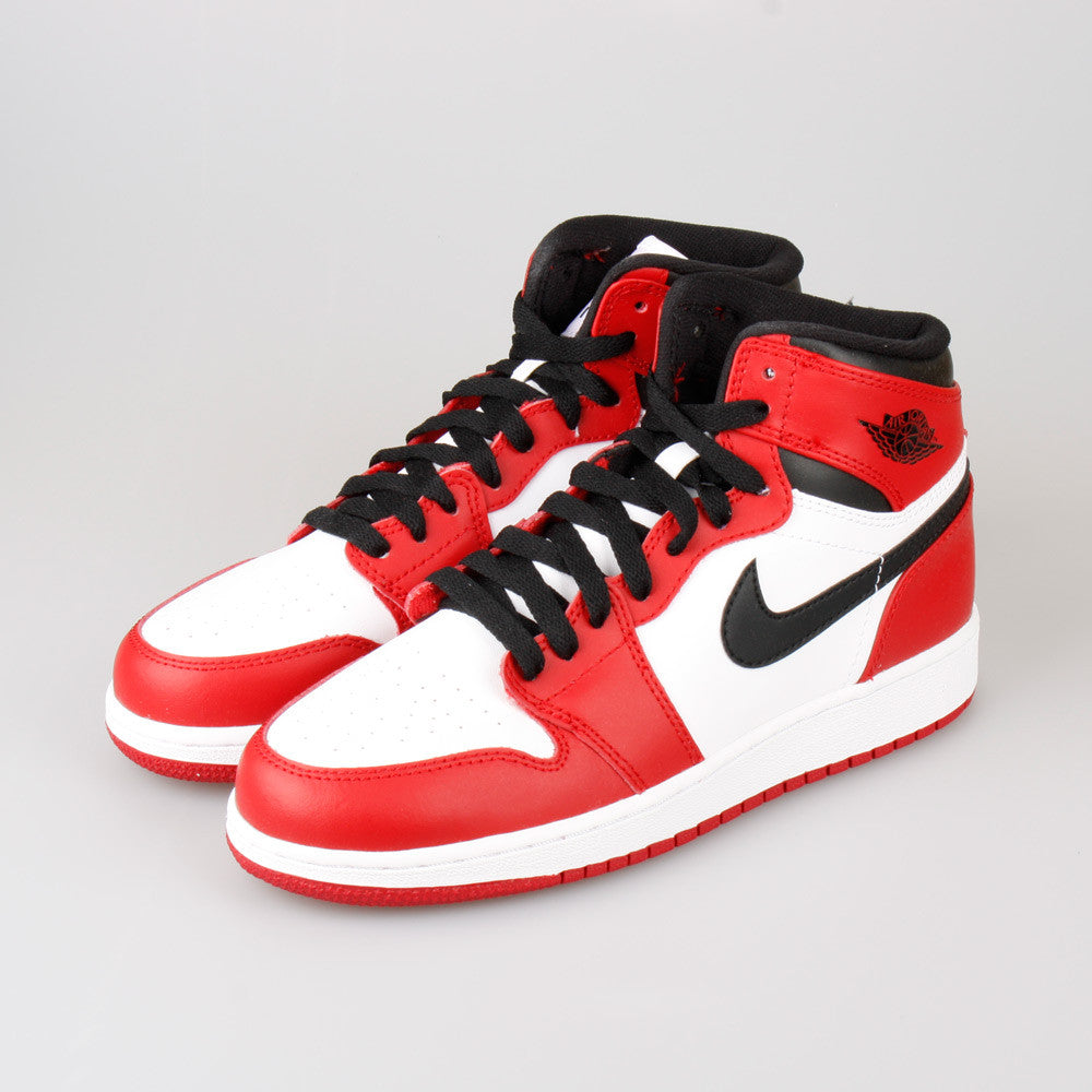 Nike Air Jordan 1 Retro High OG (GS 