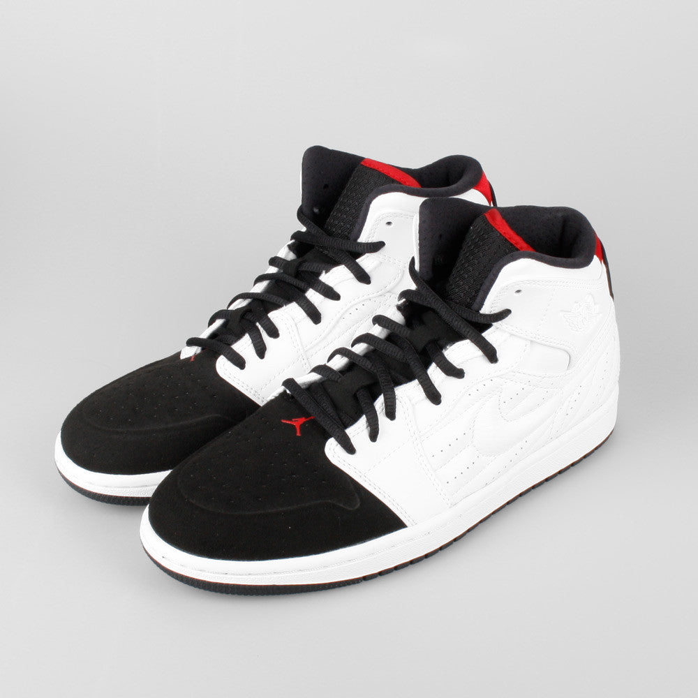 air jordan 1 retro 99 black toe